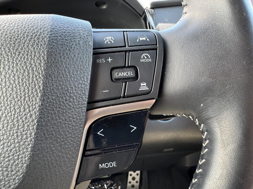 2025 Toyota Camry (Natl)