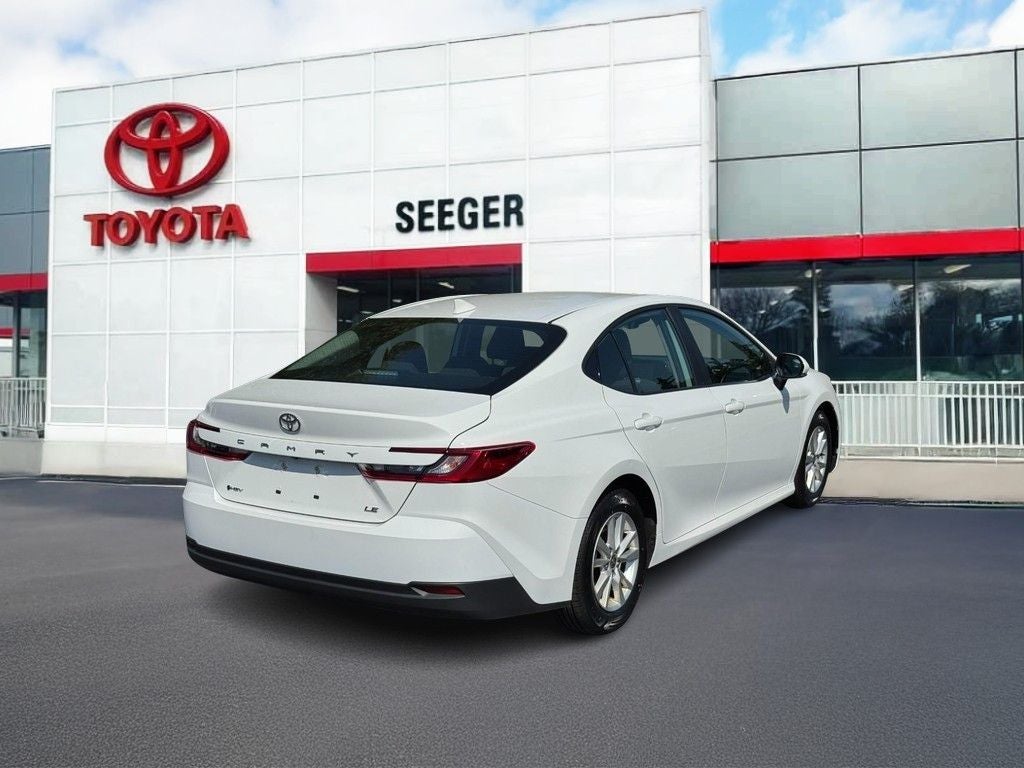 2025 Toyota Camry LE