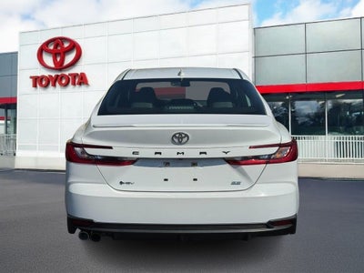 2025 Toyota Camry SE