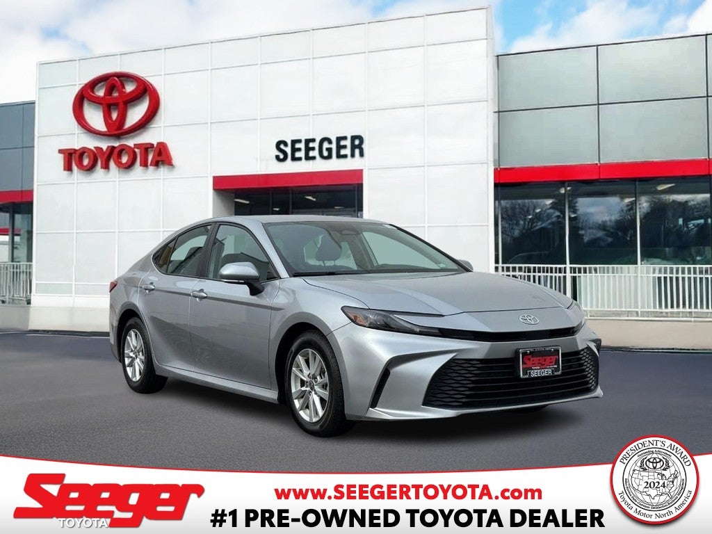 2025 Toyota Camry (Natl)