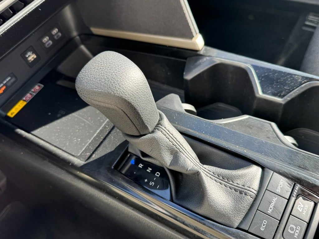 2025 Toyota Camry (Natl)