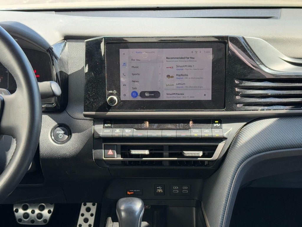 2025 Toyota Camry (Natl)