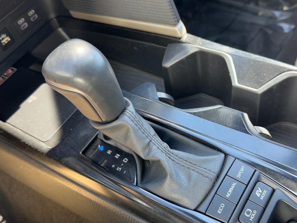 2025 Toyota Camry (Natl)