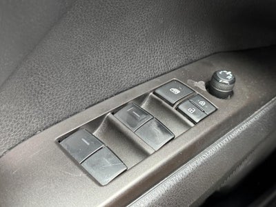 2023 Toyota Camry SE (Natl)