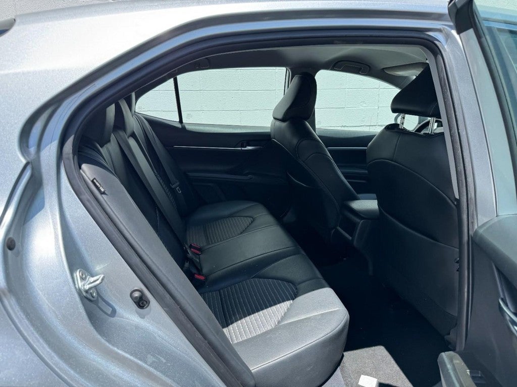 2023 Toyota Camry SE (Natl)