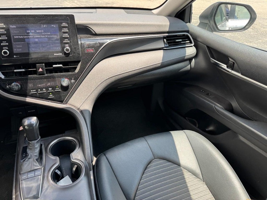 2023 Toyota Camry SE (Natl)