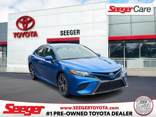 2020 Toyota Camry SE