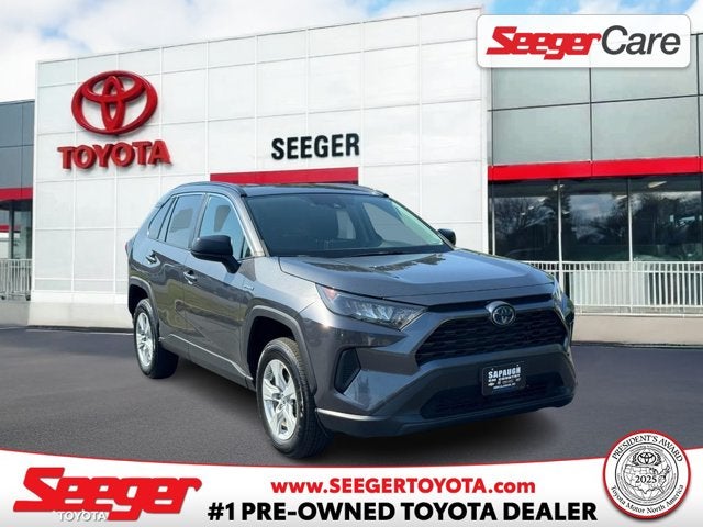 2020 Toyota RAV4 LE