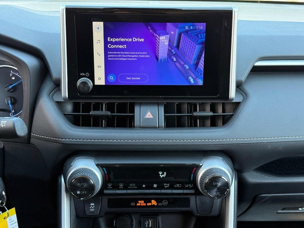 2025 Toyota RAV4 Hybrid LE AWD (Natl)