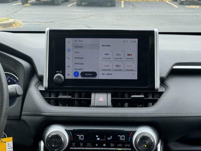 2025 Toyota RAV4 Hybrid LE