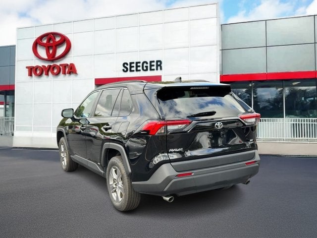 2025 Toyota RAV4 Hybrid LE