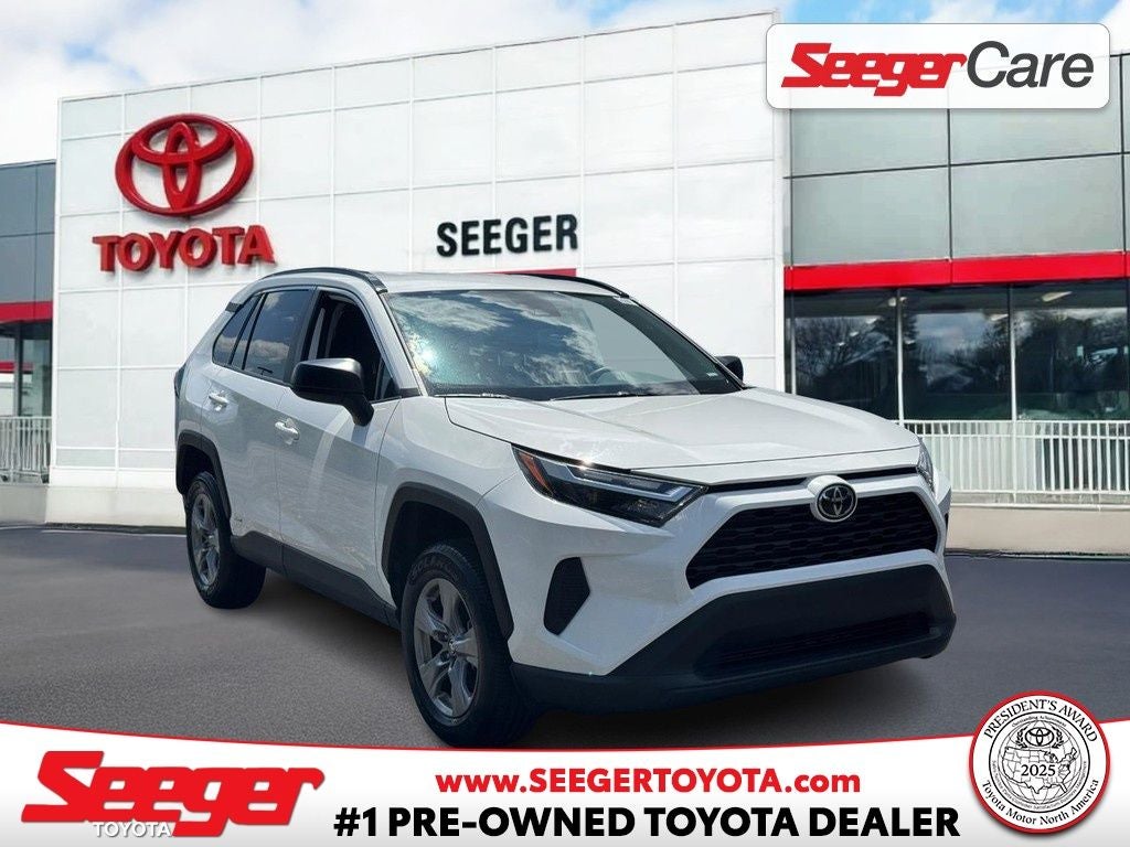 2025 Toyota RAV4 Hybrid LE