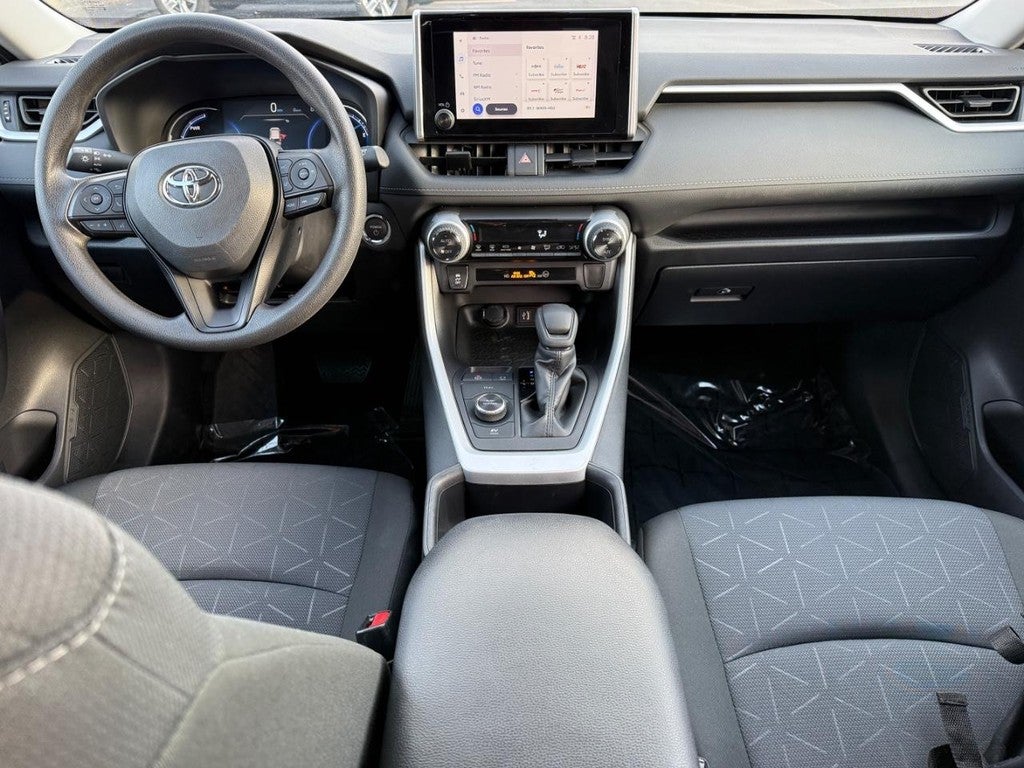 2025 Toyota RAV4 Hybrid XLE AWD (Natl)