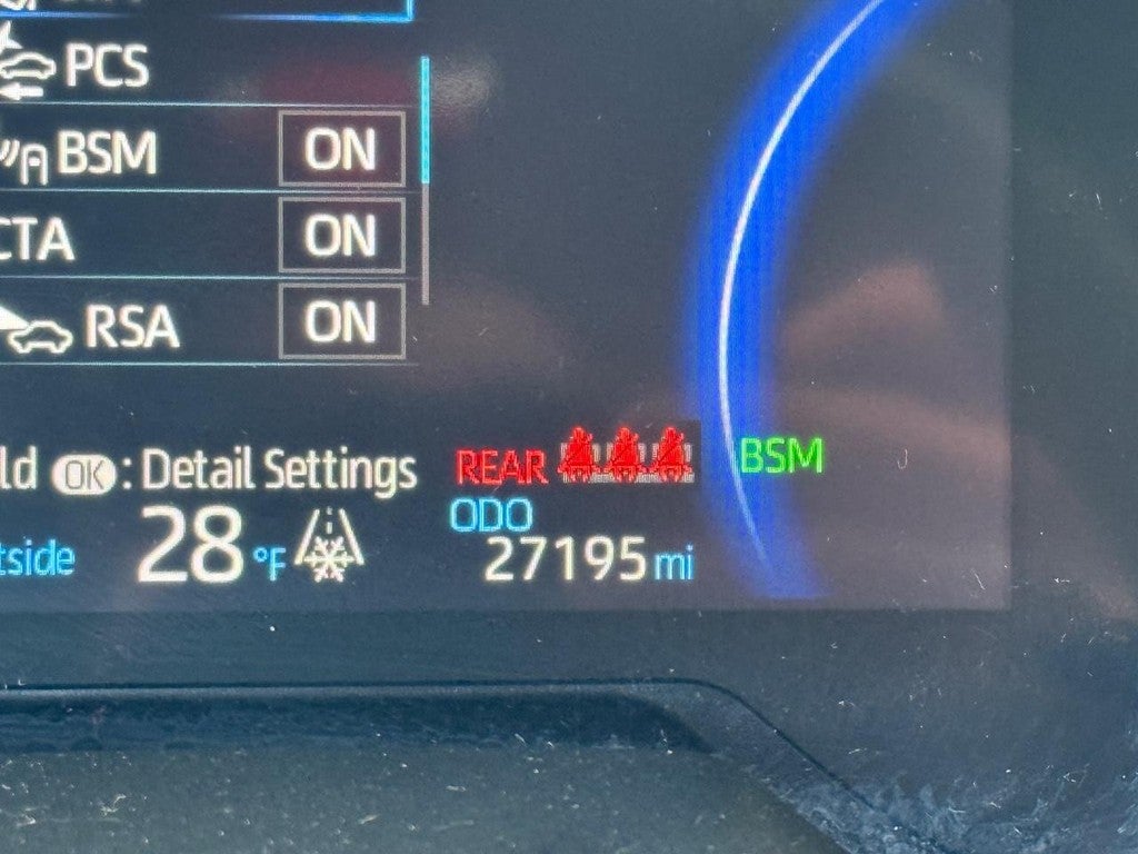 2025 Toyota RAV4 Hybrid XLE AWD (Natl)