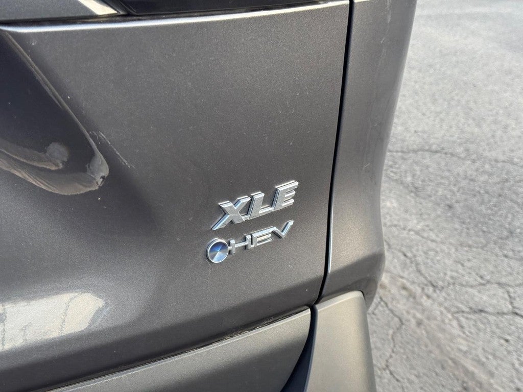 2025 Toyota RAV4 Hybrid XLE AWD (Natl)