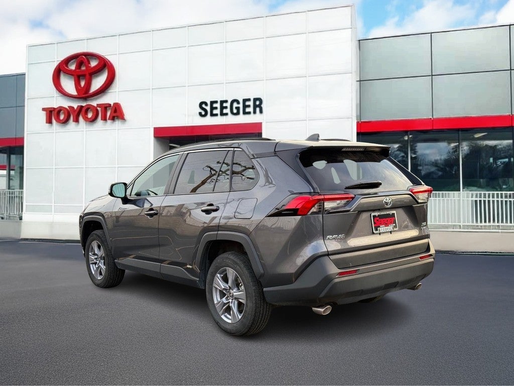 2025 Toyota RAV4 Hybrid XLE AWD (Natl)