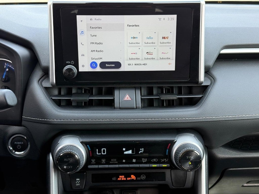 2024 Toyota RAV4 Hybrid XLE AWD (Natl)