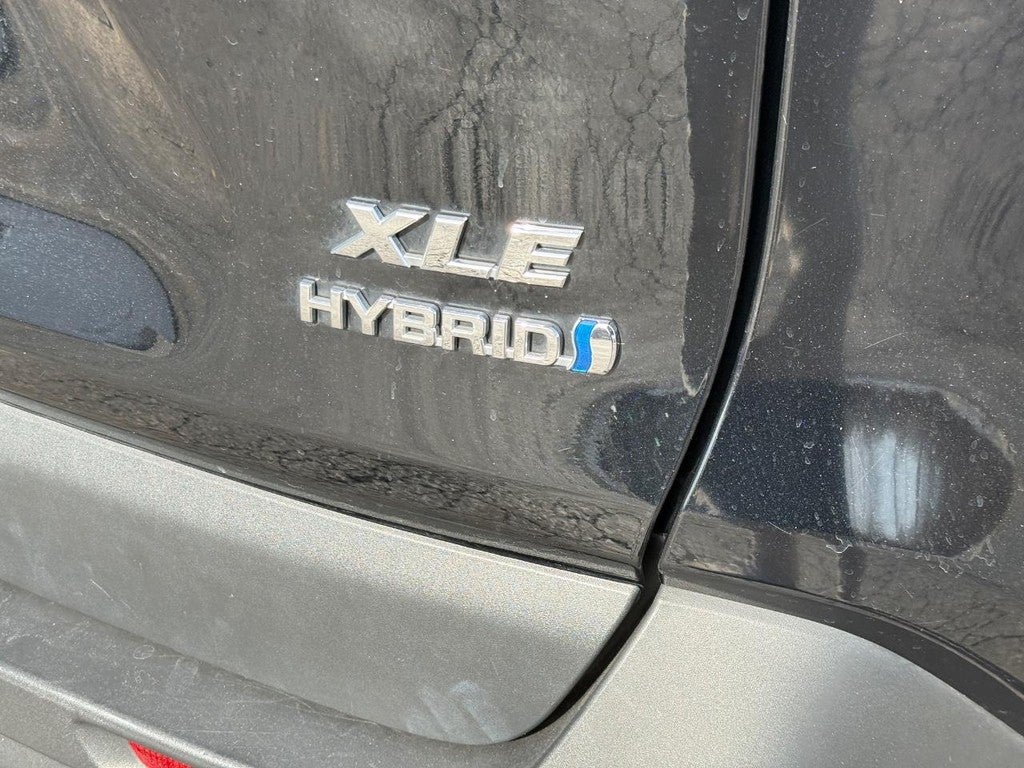2024 Toyota RAV4 Hybrid XLE AWD (Natl)