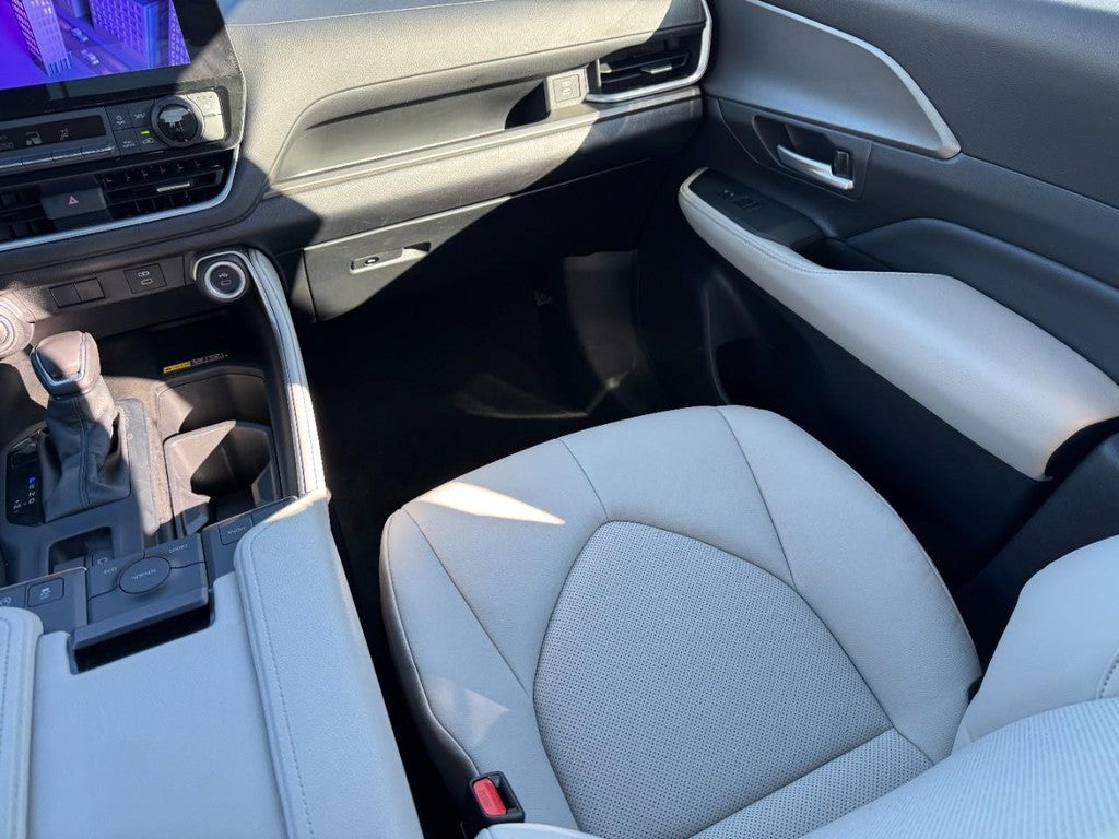 2025 Toyota Grand Highlander FWD (Natl)