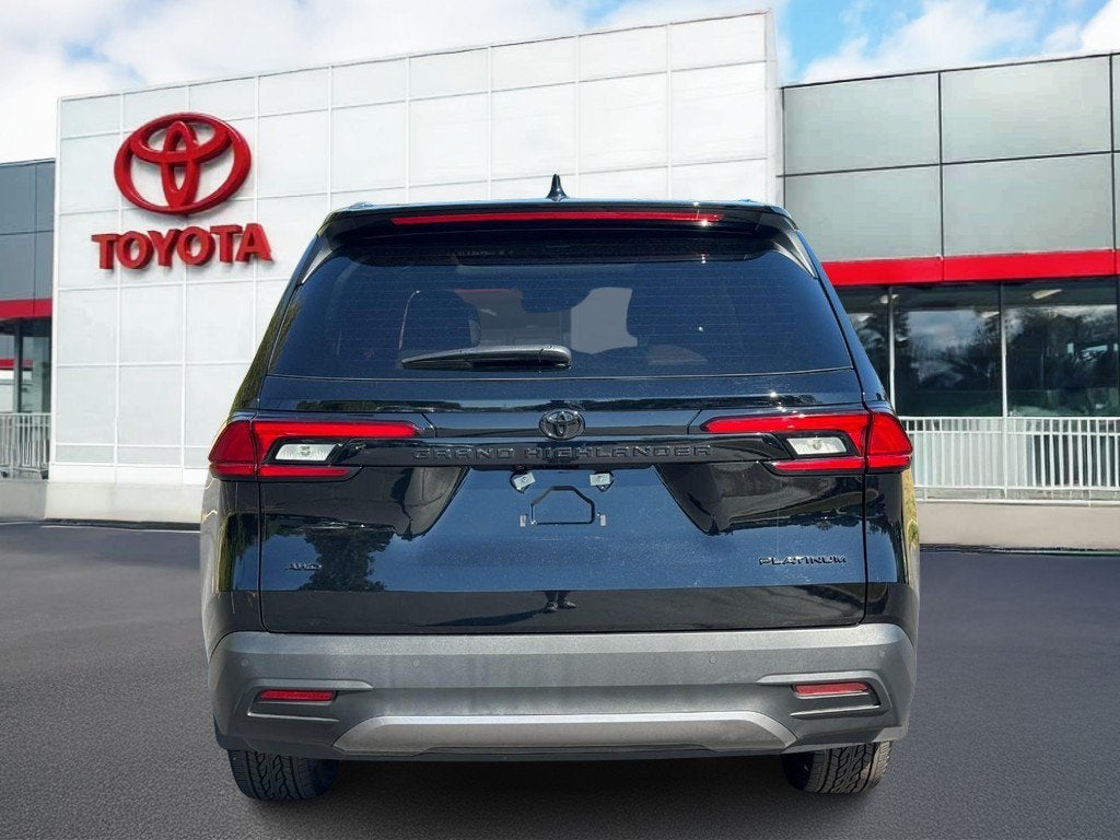 2026 Toyota Grand Highlander Platinum