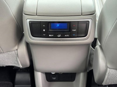 2016 Toyota Highlander Base