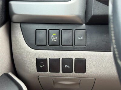 2016 Toyota Highlander Base