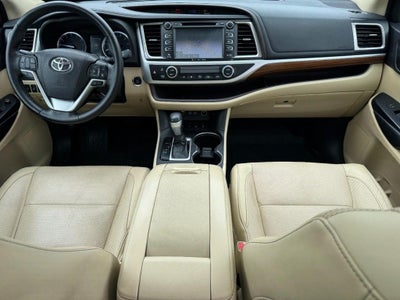 2017 Toyota Highlander Limited Platinum