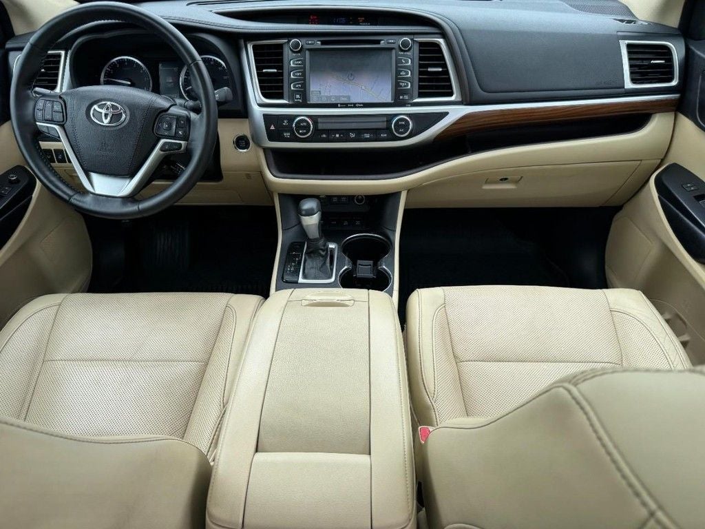 2017 Toyota Highlander Limited Platinum