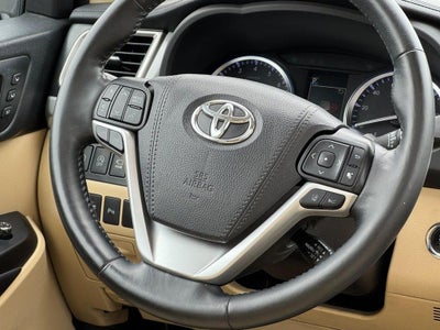 2017 Toyota Highlander Limited Platinum