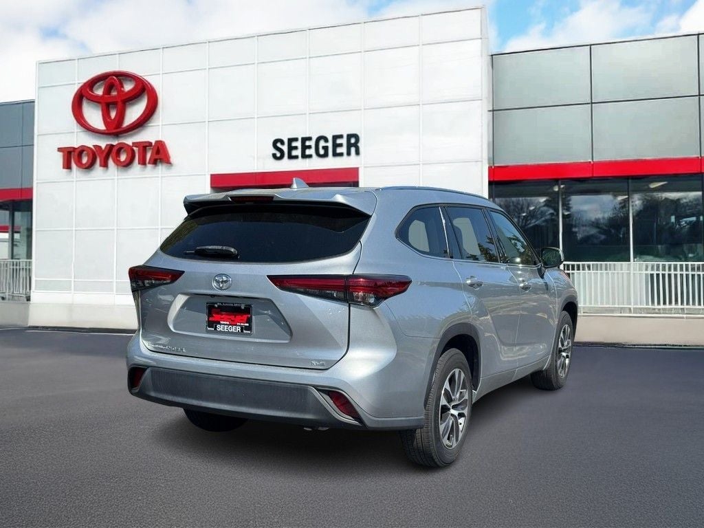 2021 Toyota Highlander XLE