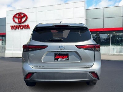 2021 Toyota Highlander XLE