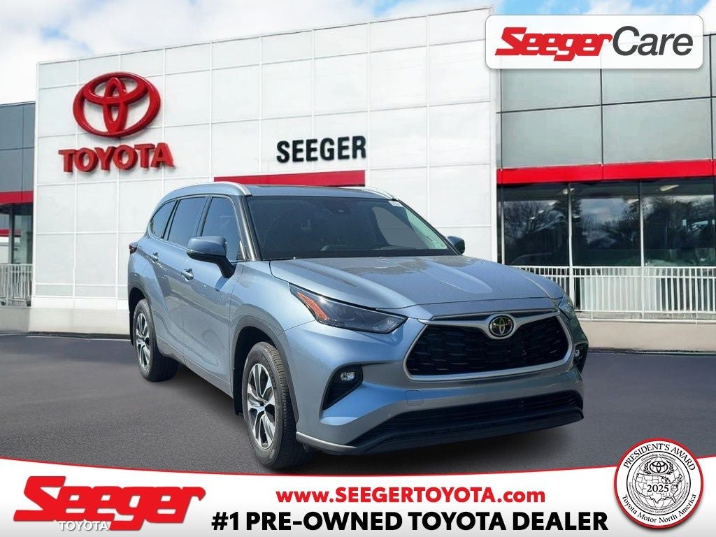 2022 Toyota Highlander XLE