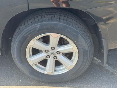 2010 Toyota Highlander SE