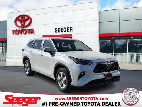 2023 Toyota Highlander LE FWD (Natl)