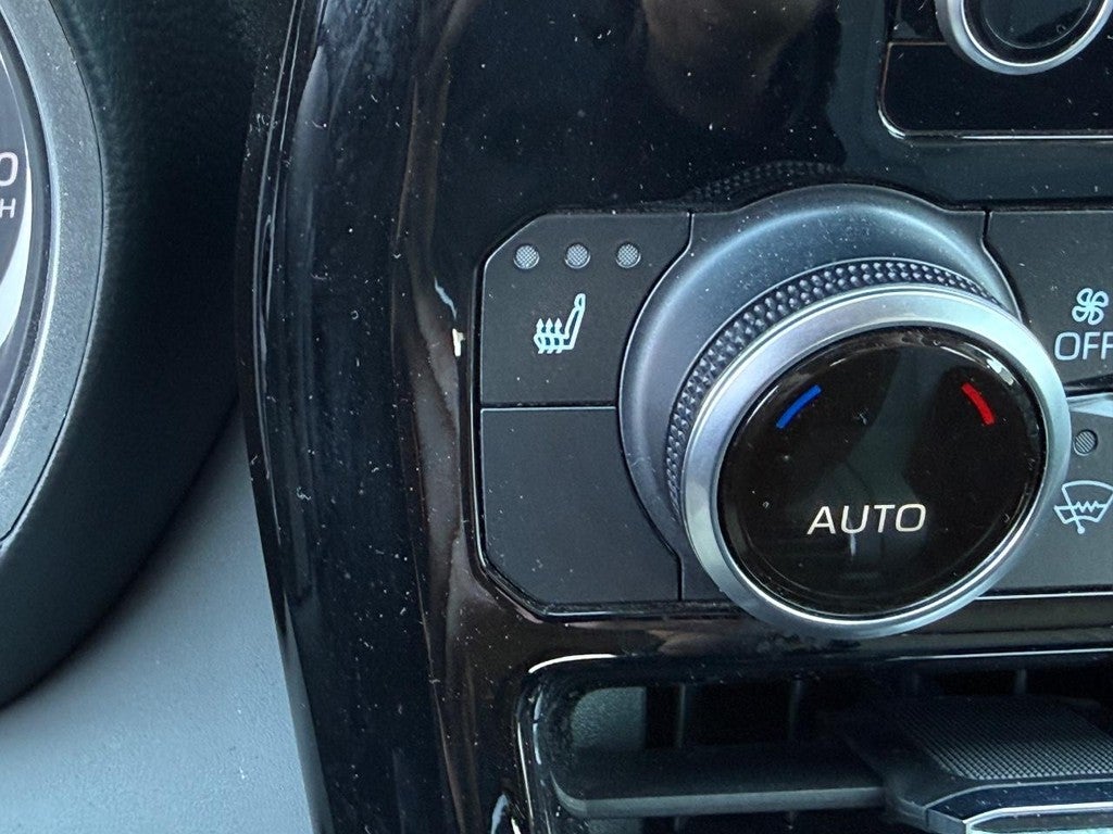 2023 Toyota Highlander XLE FWD (Natl)