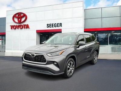 2023 Toyota Highlander XLE