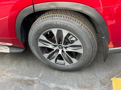 2024 Toyota Highlander FWD (Natl)