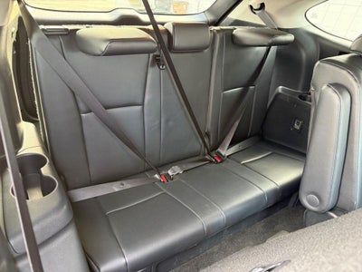 2025 Toyota Highlander Base