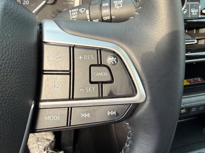 2025 Toyota Highlander Base