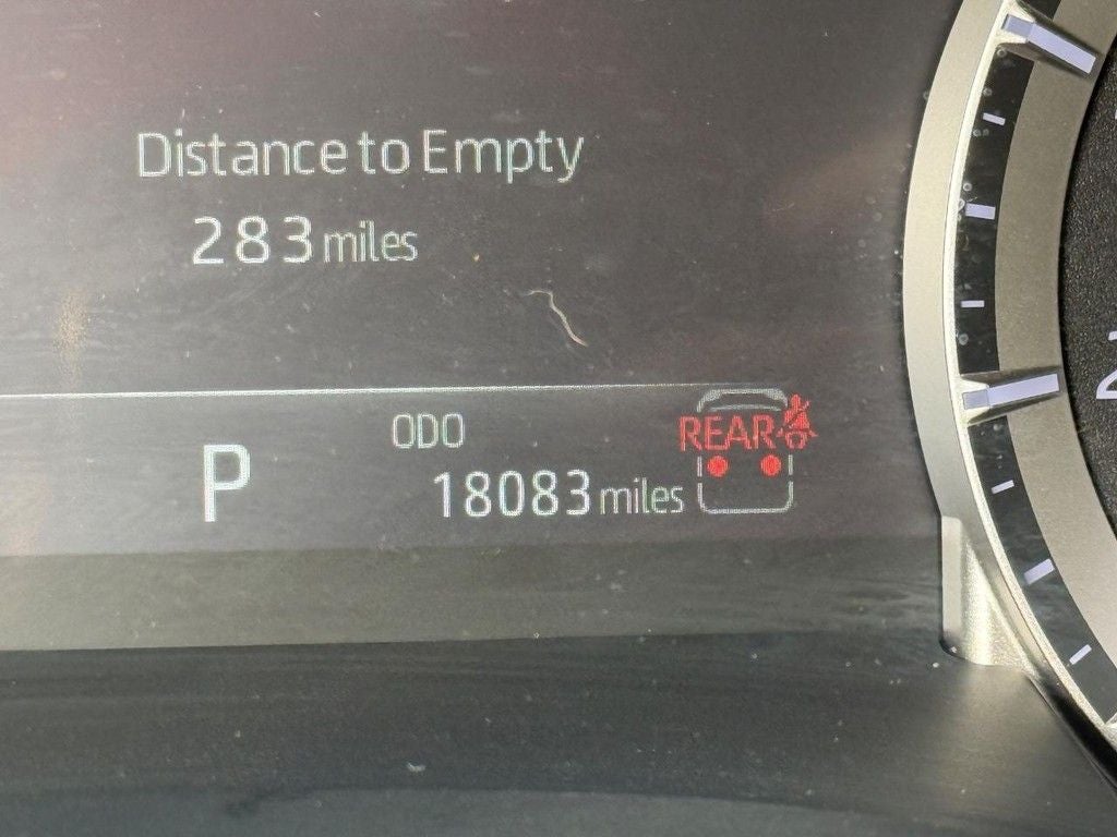 2025 Toyota Highlander Base