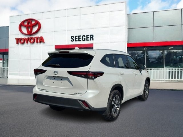 2026 Toyota Highlander XLE