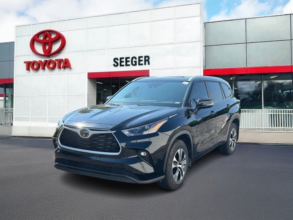 2024 Toyota Highlander XLE