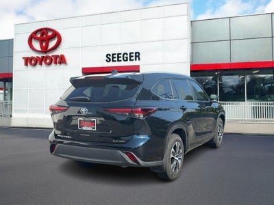 2024 Toyota Highlander XLE
