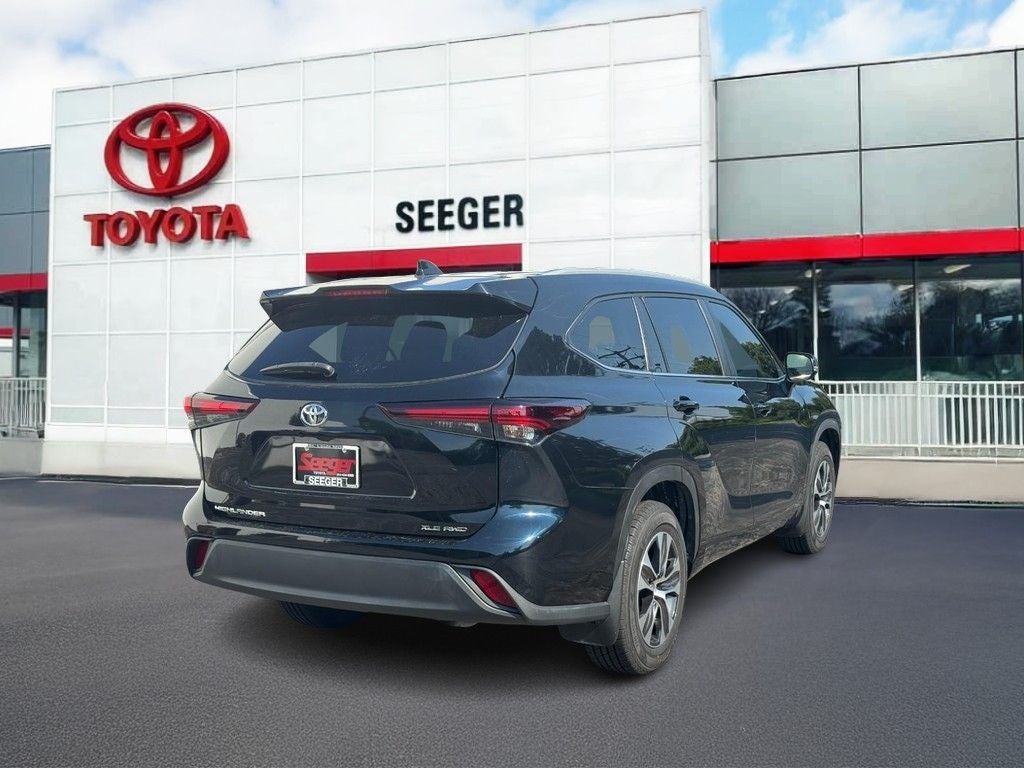 2024 Toyota Highlander XLE