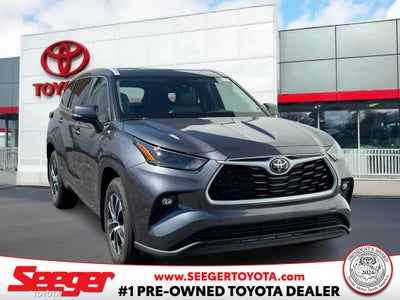 2025 Toyota Highlander AWD (Natl)