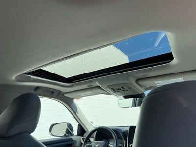 2025 Toyota Highlander AWD (Natl)