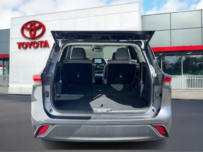2025 Toyota Highlander AWD (Natl)