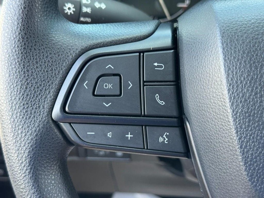 2026 Toyota Sienna LE 8 Passenger