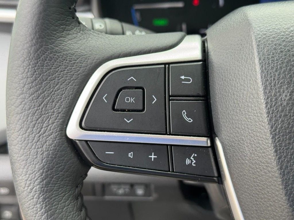 2025 Toyota Sienna XLE 8 Passenger