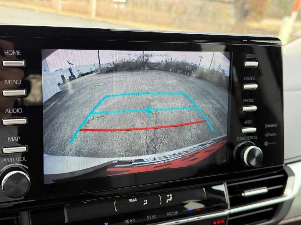 2024 Toyota Sienna XLE FWD 8-Passenger (Natl)